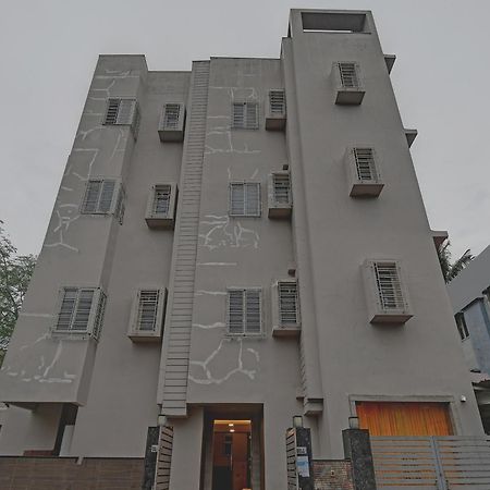 Super Townhouse Hotel All In One Near City Centre Salt Lake Salt Lake City Esterno foto