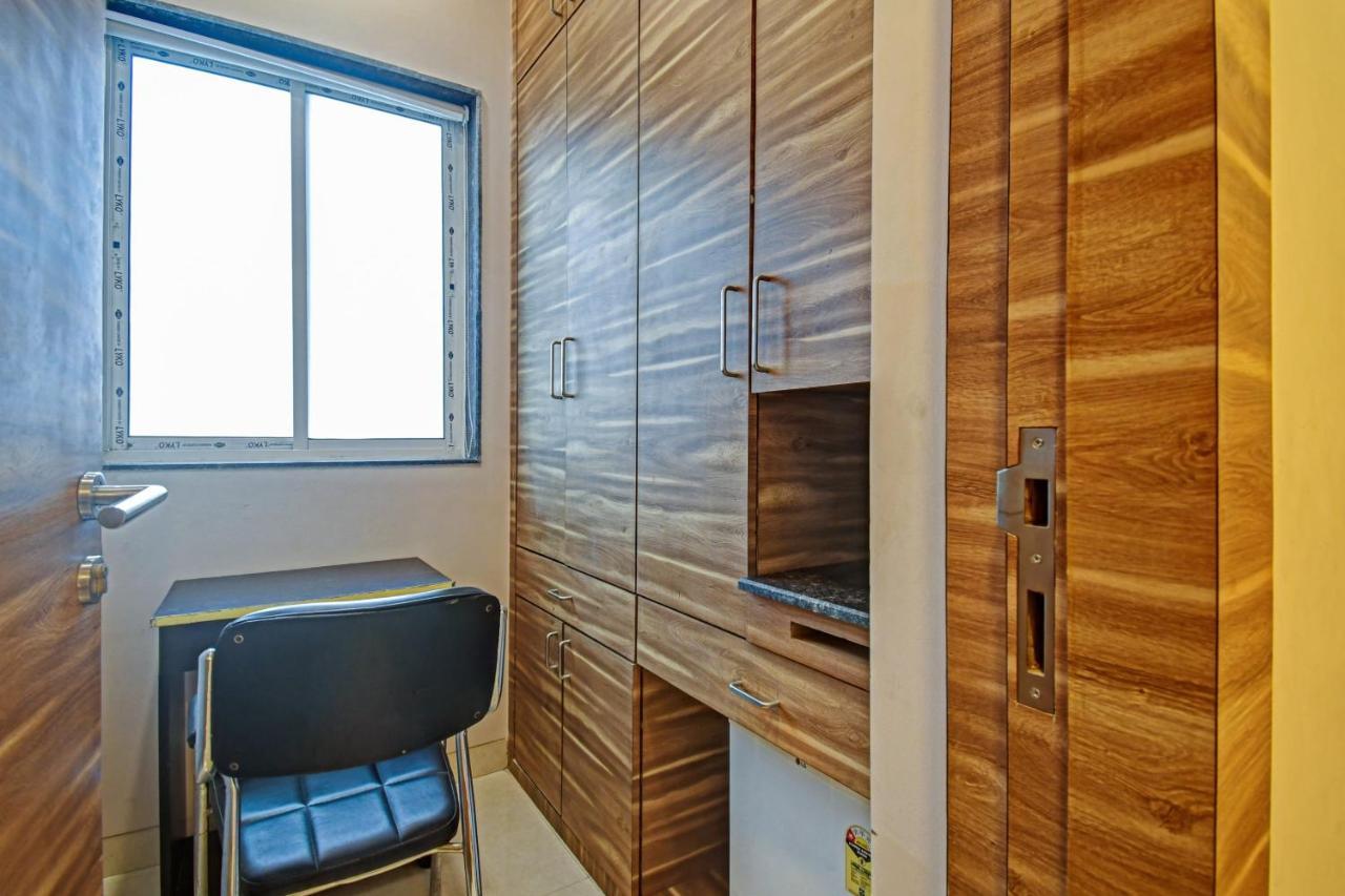 Super Townhouse Hotel All In One Near City Centre Salt Lake Salt Lake City Esterno foto