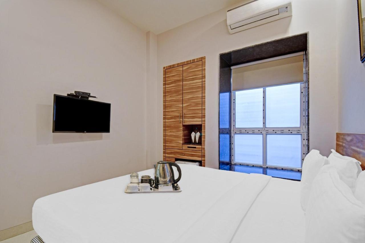 Super Townhouse Hotel All In One Near City Centre Salt Lake Salt Lake City Esterno foto